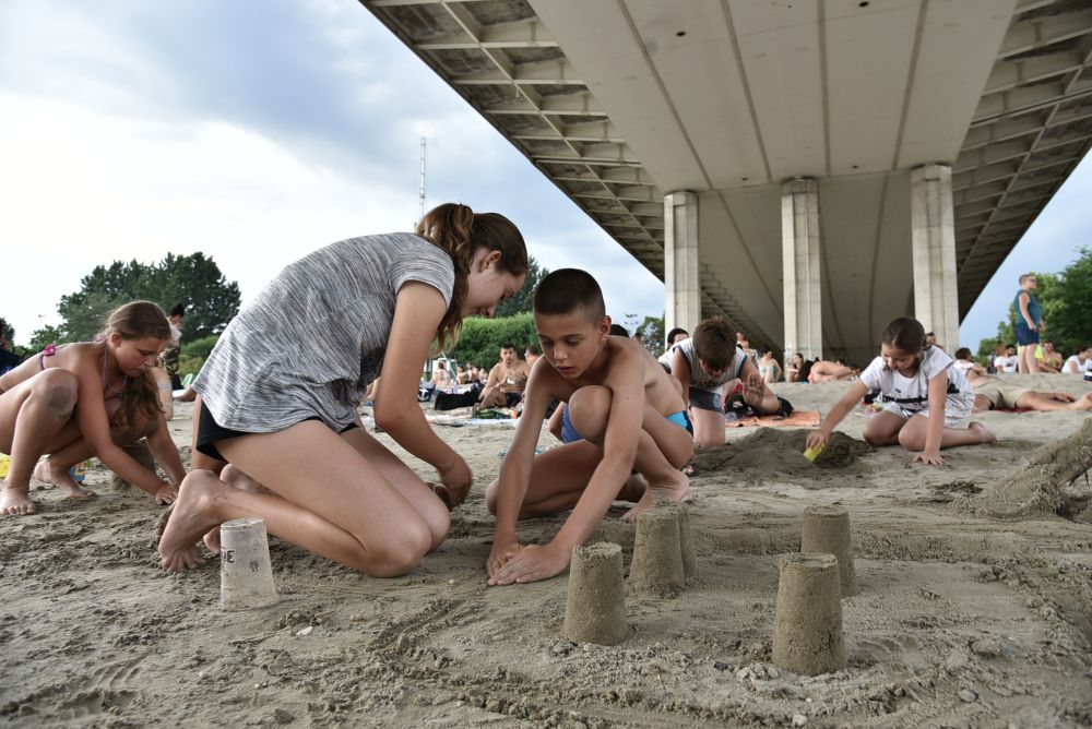 Dvorci od peska pre kiše na Štrand Summer Festu 5 1647