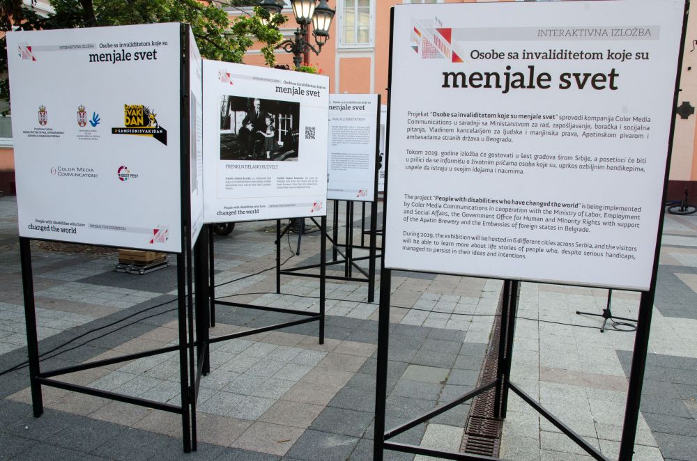 Otvorena izložba "Osobe sa invaliditetom koje su menjale svet" 22 DSC 5288