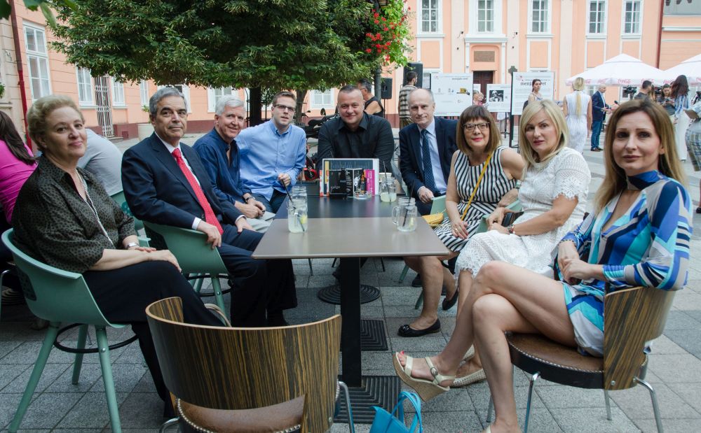 Otvorena izložba "Osobe sa invaliditetom koje su menjale svet" 6 DSC 5397