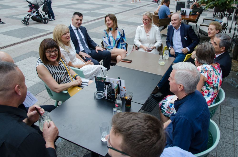 Otvorena izložba "Osobe sa invaliditetom koje su menjale svet" 7 DSC 5444
