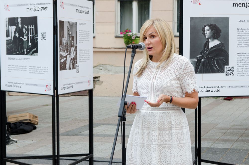 Otvorena izložba "Osobe sa invaliditetom koje su menjale svet" 2 DSC 5496