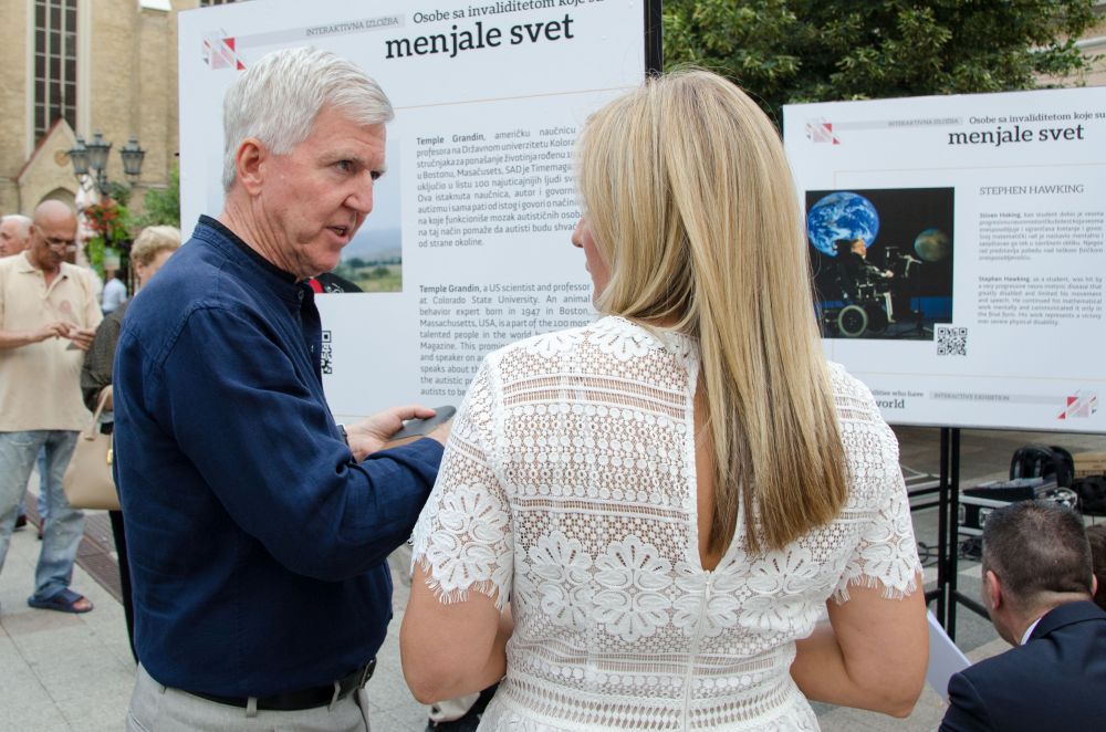 Otvorena izložba "Osobe sa invaliditetom koje su menjale svet" 11 DSC 5530