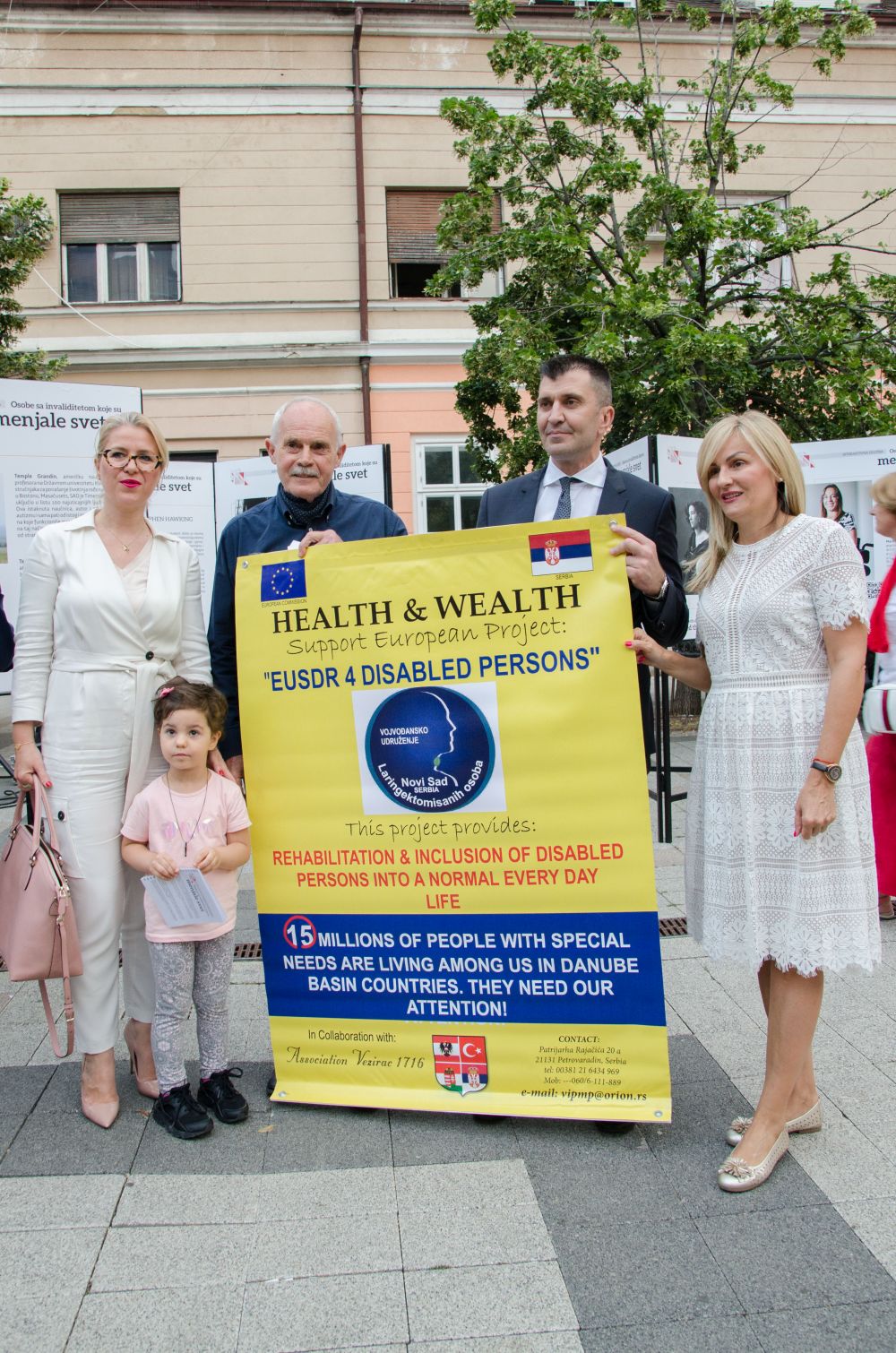 Otvorena izložba "Osobe sa invaliditetom koje su menjale svet" 16 DSC 5565