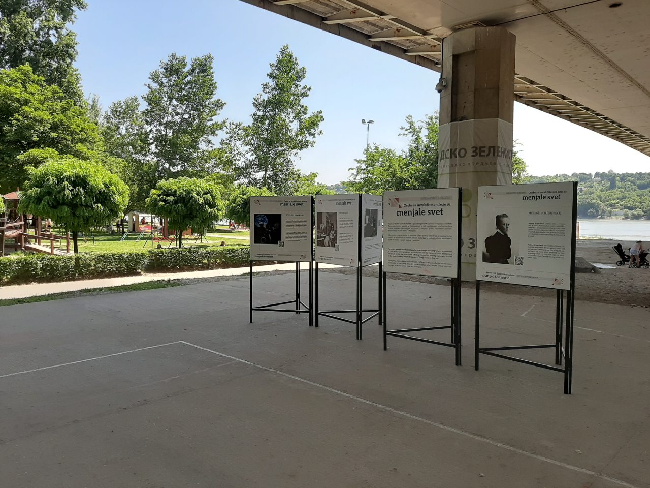Izložba "Osobe sa invaliditetom koje su menjale svet" na Štrand Summer Festu 2 IMG 02ee2db0cf6bbada3b1ef64992cff7af V