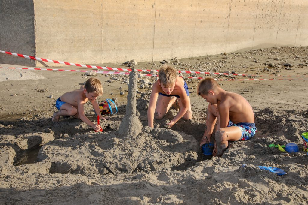 Dvorci od peska i zumba sa Mimom na Štrandu 2 HADR8291