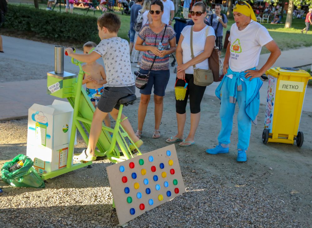 Eko nedelja, zaboravljene dečije igre i bend "Two fingers" na Štrand Summer Festu 1 HADR9027