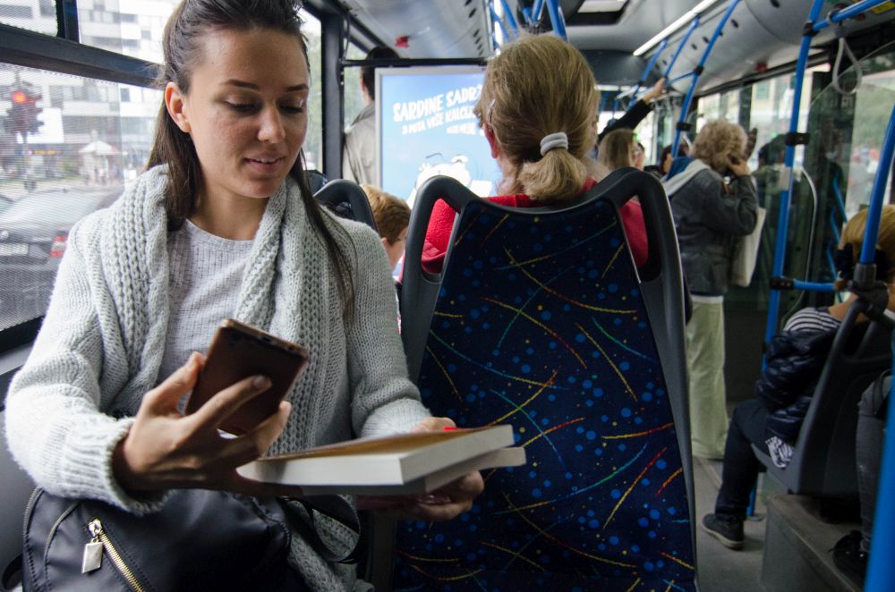 #BookTalk2019: Akcija deljenja knjiga čitaocima i danas u javnom prevozu! 18 DSC 0944