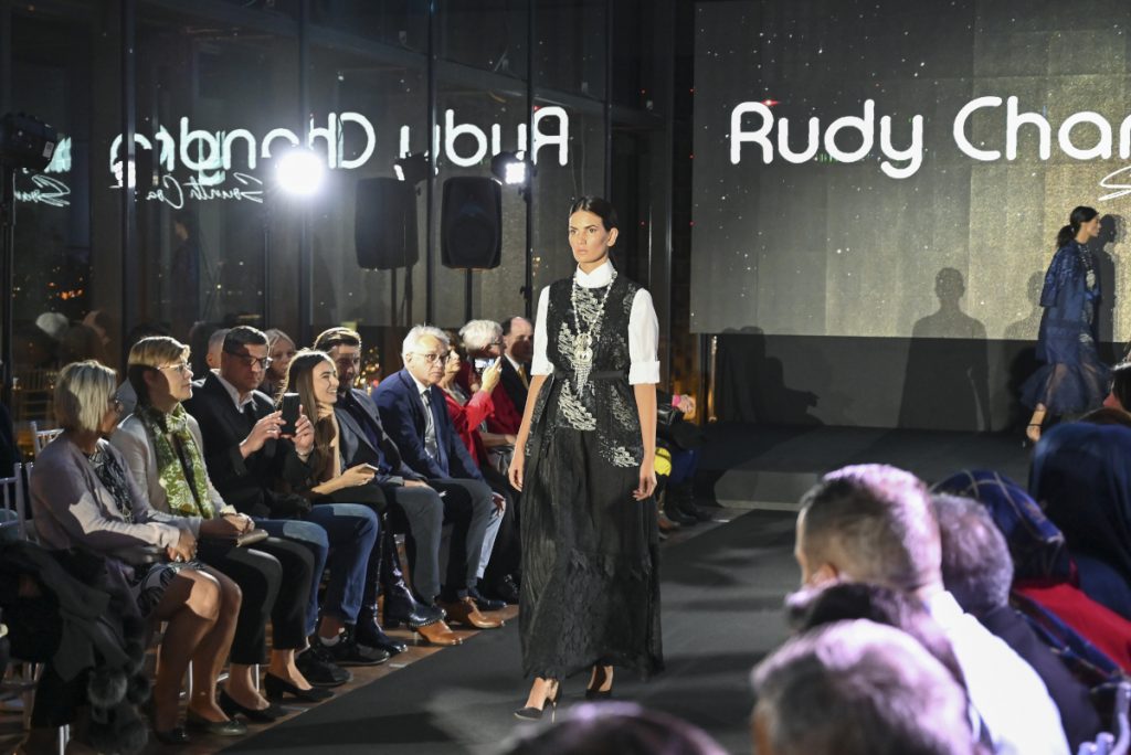 Indonesian Batik Fashion Show – featured with Batik Bazaar 11
