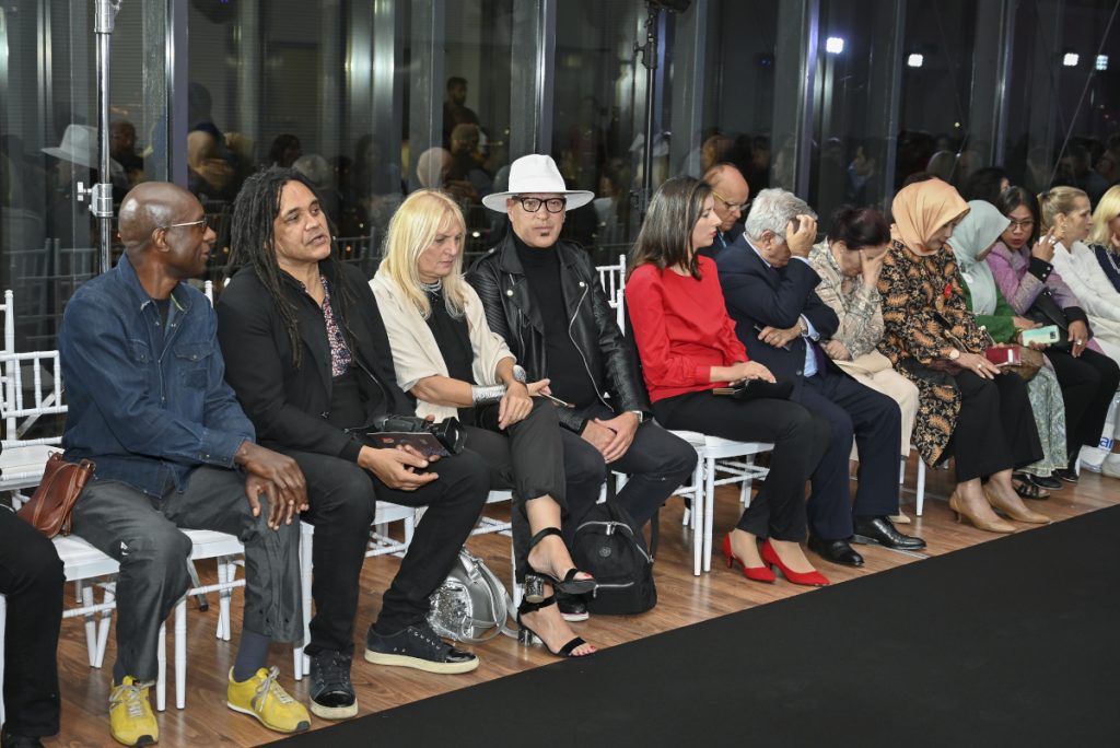 Indonesian Batik Fashion Show – featured with Batik Bazaar 8