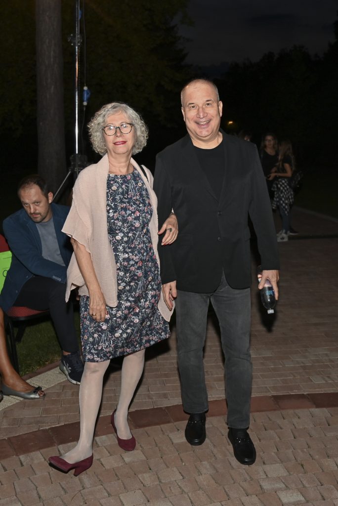 U.S. FASHION IN SERBIA 108