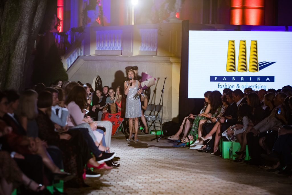 U.S. FASHION IN SERBIA 121