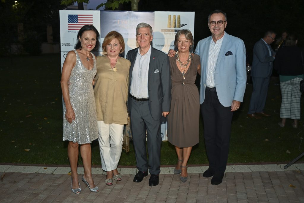 U.S. FASHION IN SERBIA 66