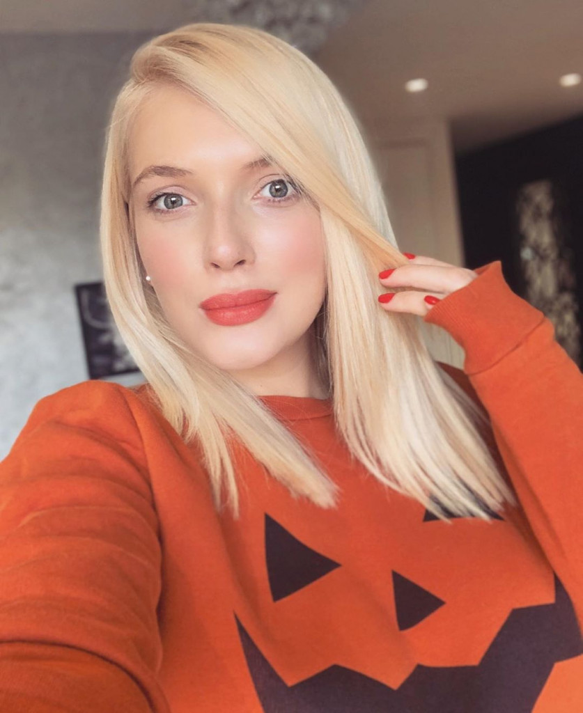 SLAĐA OD BUNDEVICE: Nikolina Kovač broji dane do porođaja (FOTO) 1 Nikolina Kovač 1