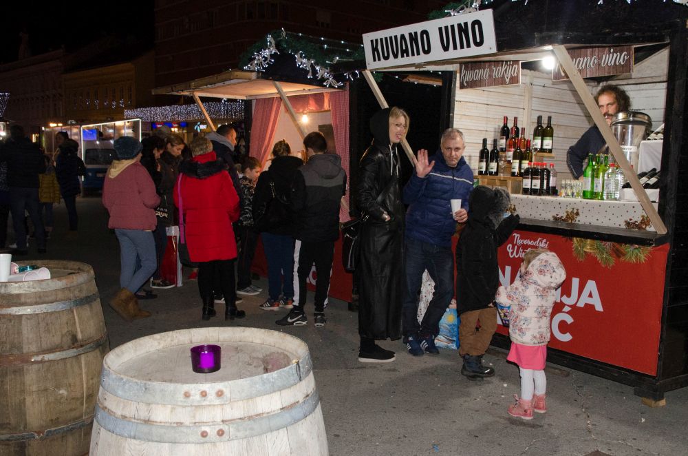 Dečiji hor "Čarobne frulice" danas na Novosadskom Winter Festu 36 DSC 1268