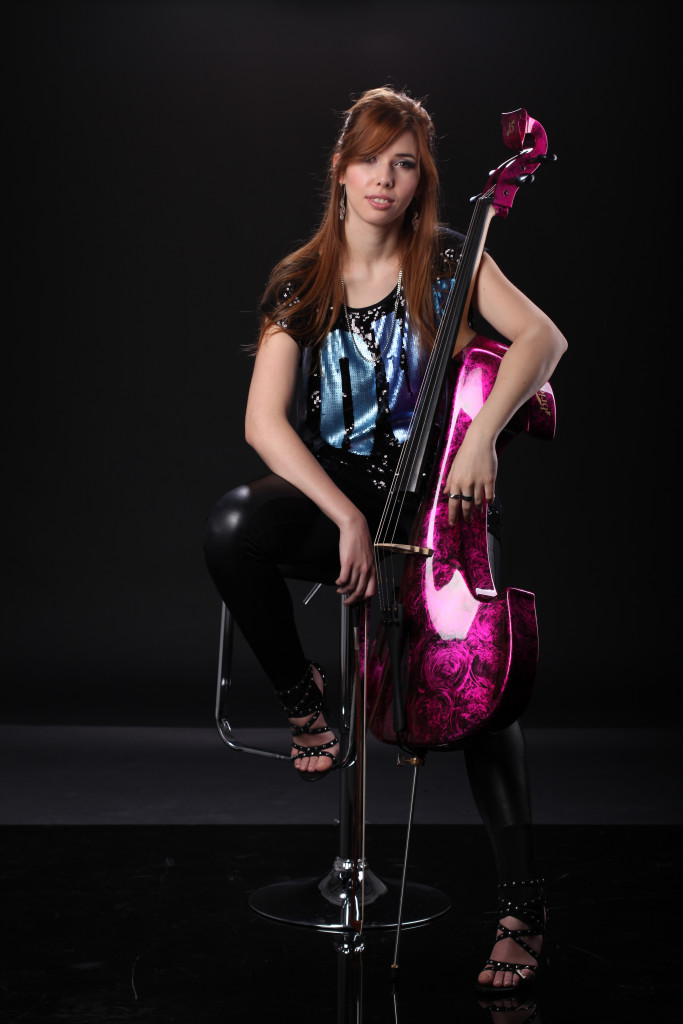 Jela Cello photo