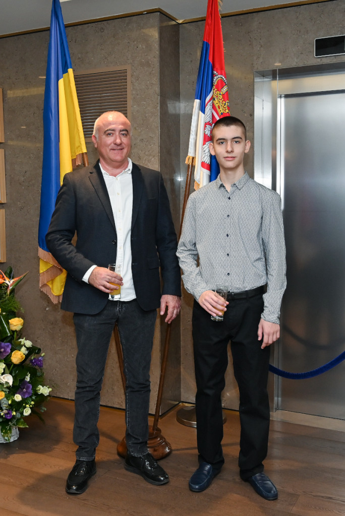 Ukraina dan oružanih snaga 14