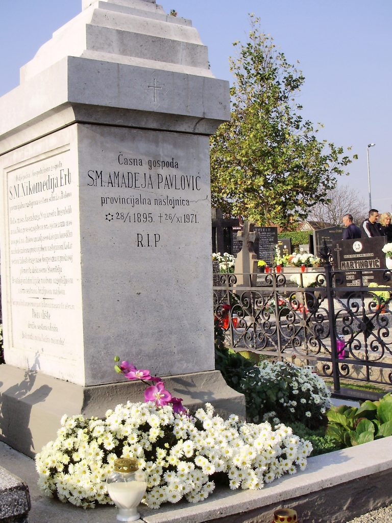 Časna sestra iz Petrovaradina spasavala Jevrejke u Holokaustu 7 Amadeja Pavlović grob