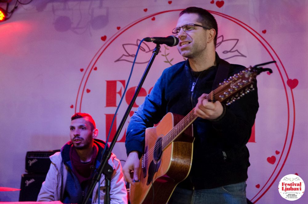 Novosađani uživali uz vino i đuskali uz brazilsku muziku na “Festivalu ljubavi” 2 6 DSC 1877
