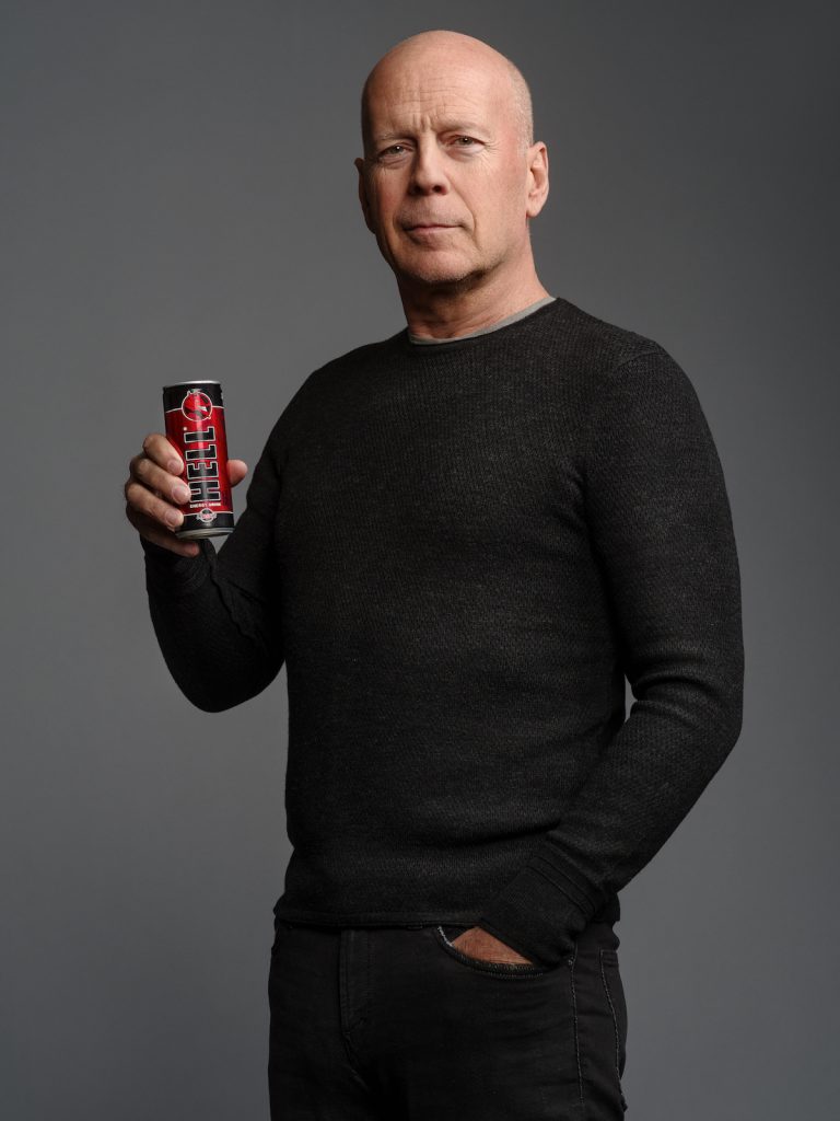 Brus Vilis sa najzgodnijom ženom na svetu u novoj HELL kampanji 1 Bruce Willis II