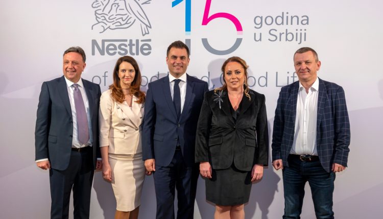 Nestle 15 godina 1