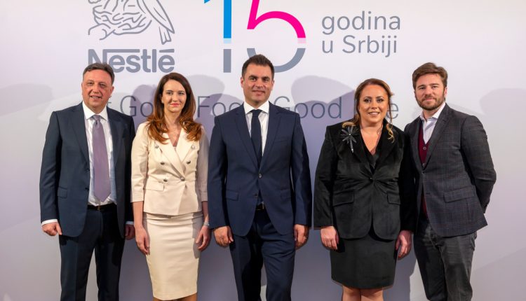Nestle 15 godina 18