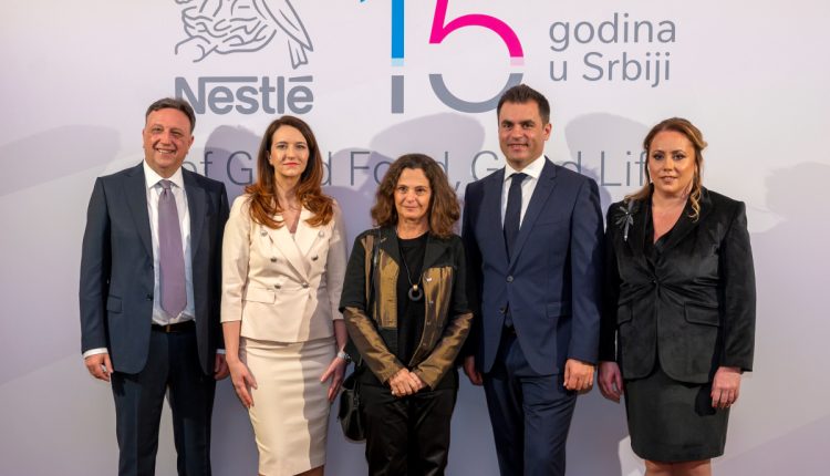Nestle 15 godina 19