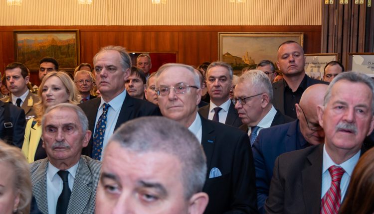 Rusija Dan branioca otadžbine 21