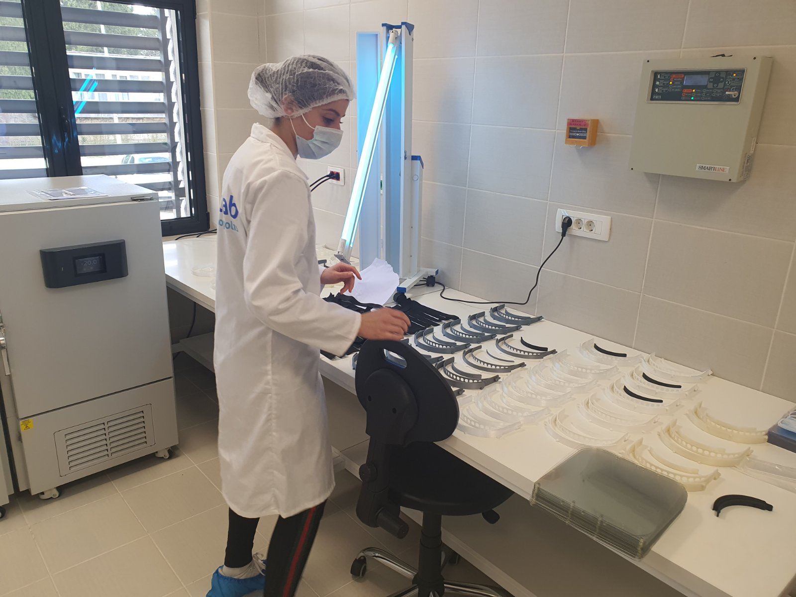 Vizionari Srbije proizveli 65.000 vizira za medicinsko osoblje širom zemlje 1 1