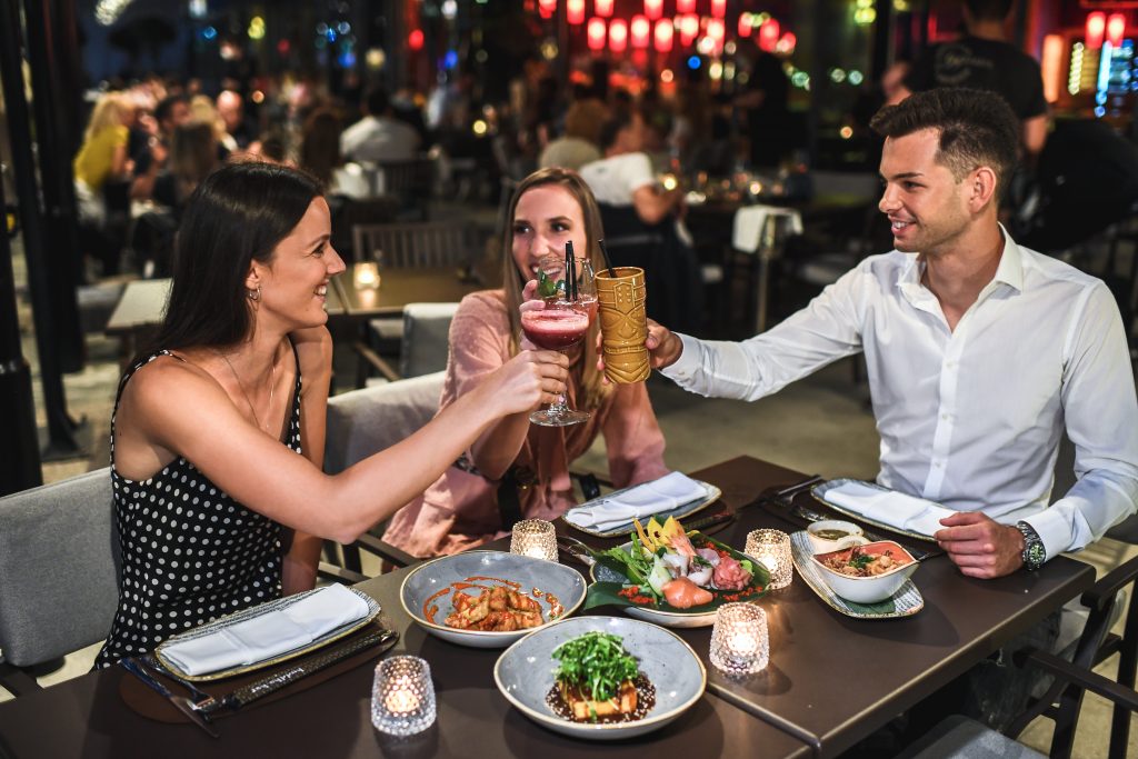 SRBIJA NA DLANU: LETO JE U ZENitU - posetite restoran Buddha-Bar Beograd 2 3 3