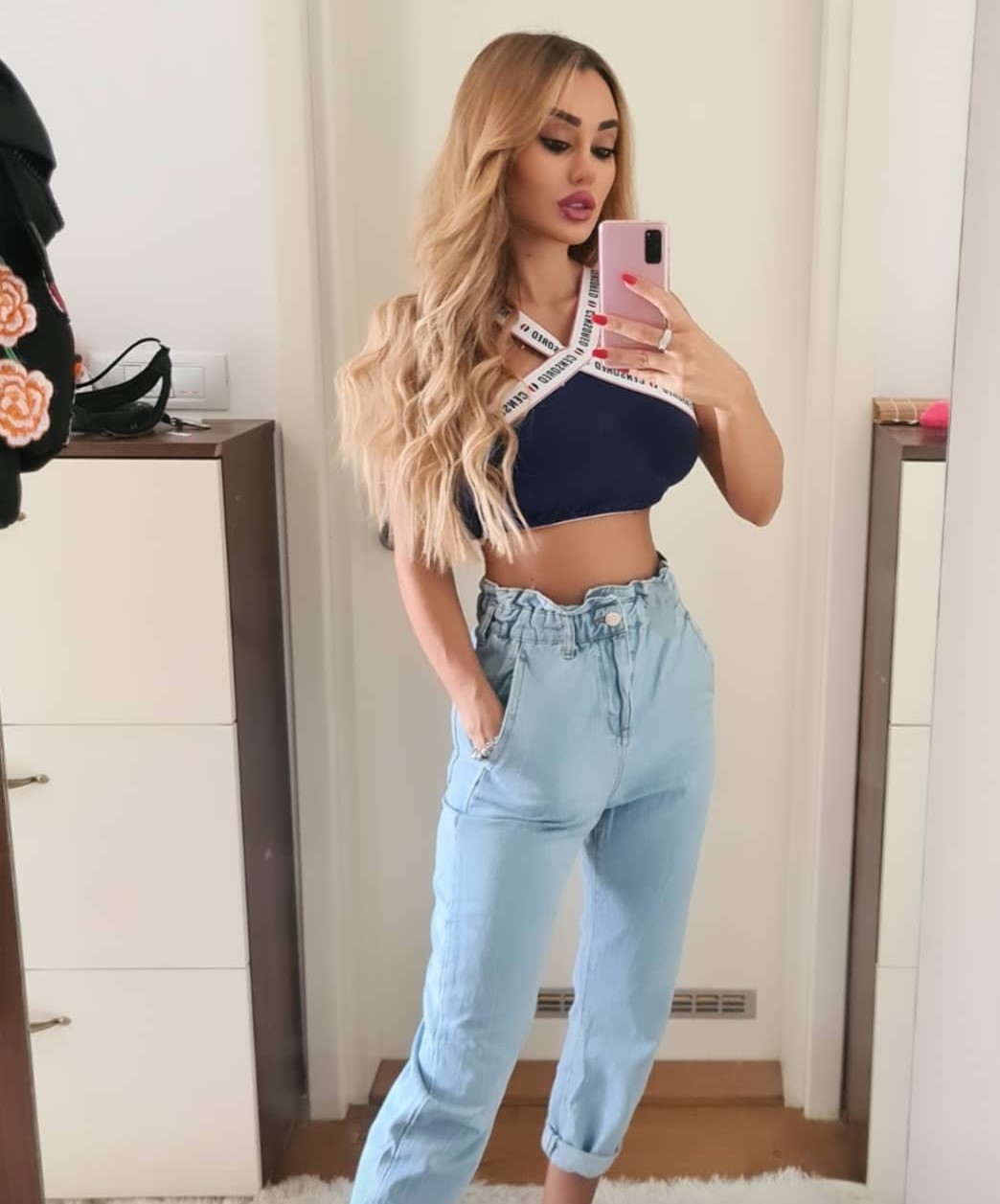 DRASTIČNA TRANSFORMACIJA: Ana Korać promenila boju kose (FOTO) 1 Ana Korać 1