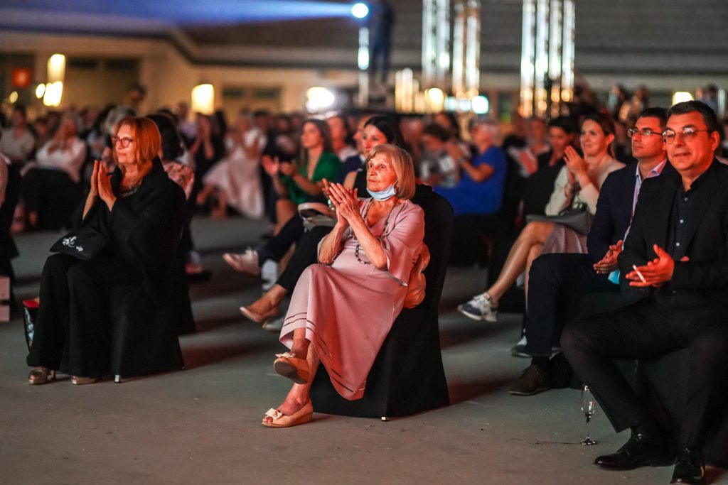 "Majstori, majstori" zasijali u punom sjaju na Tašmajdanu 5 NPH02299
