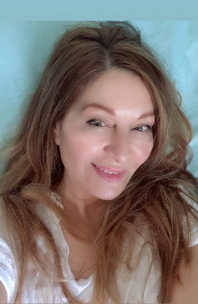 BEZ TRUNKE ŠMINKE: Danica Maksimović oduševila prirodnim izgledom (FOTO) 1 InstaStories CLz5qucl7mx e1614533761300