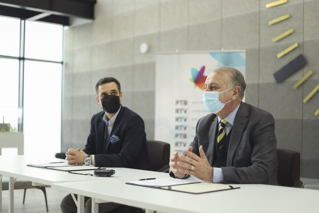 Radio – televizija Vojvodine medijski partner Fondacije „Novi Sad 2022 – Evropska prestonica kulture“ 1 Sporazum foto NSEPK U. Dožić 2