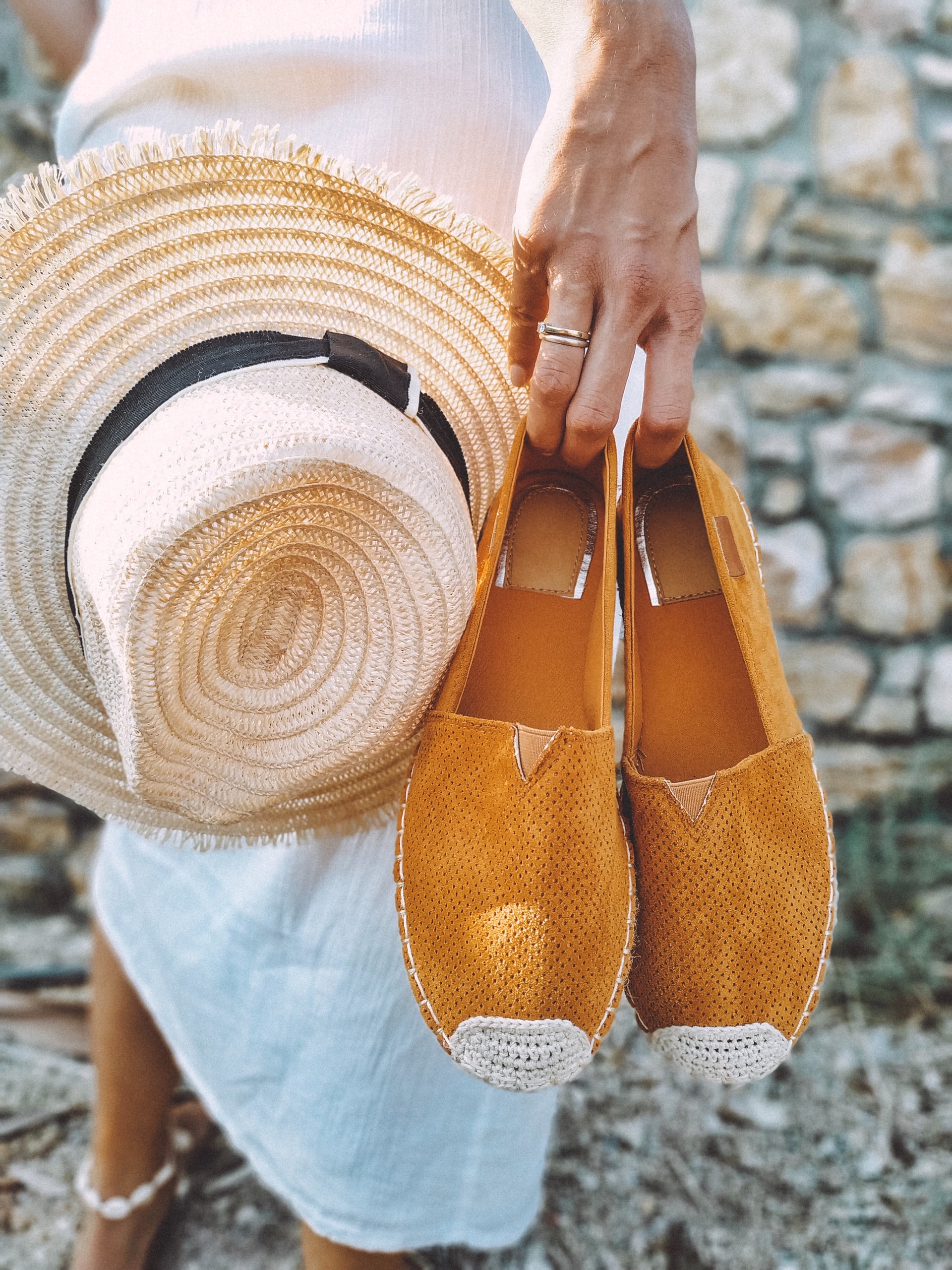 espadrile 1 unsplash.com