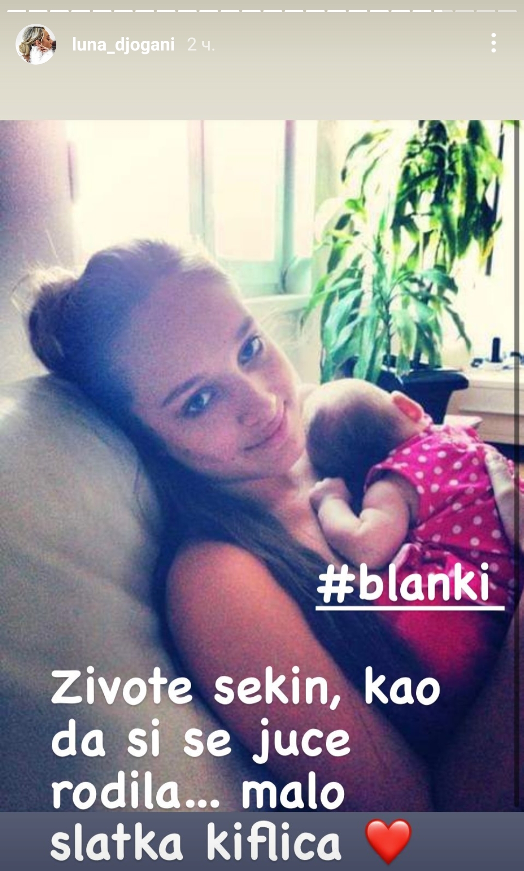 MOJA SLATKA KIFLICA: Luna Đogani uputila emotivnu rođendansku čestitku sestri Blankici i podelila porodične uspomene (FOTO) 1 Luna Djogani objava 1