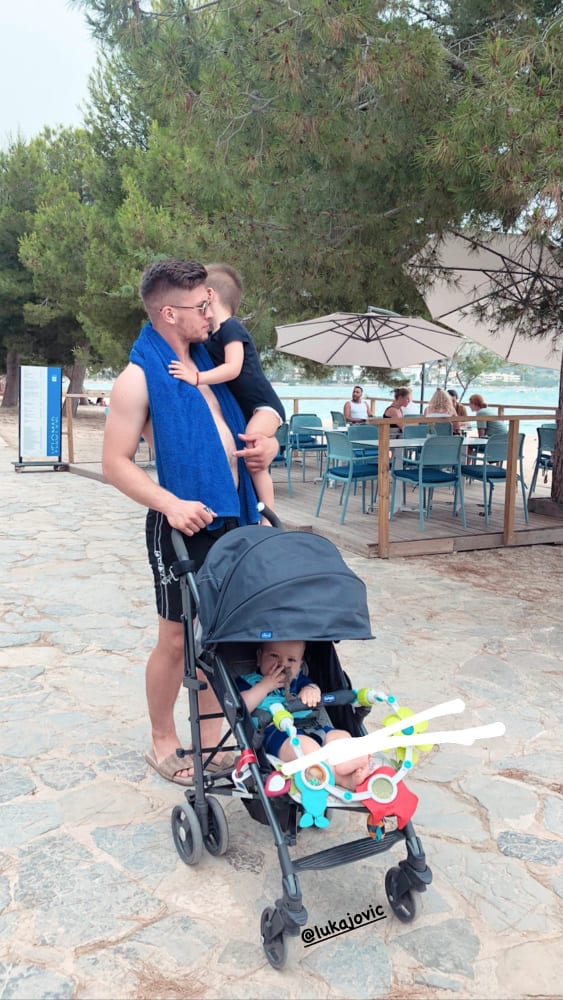 luka jović sa sinovima