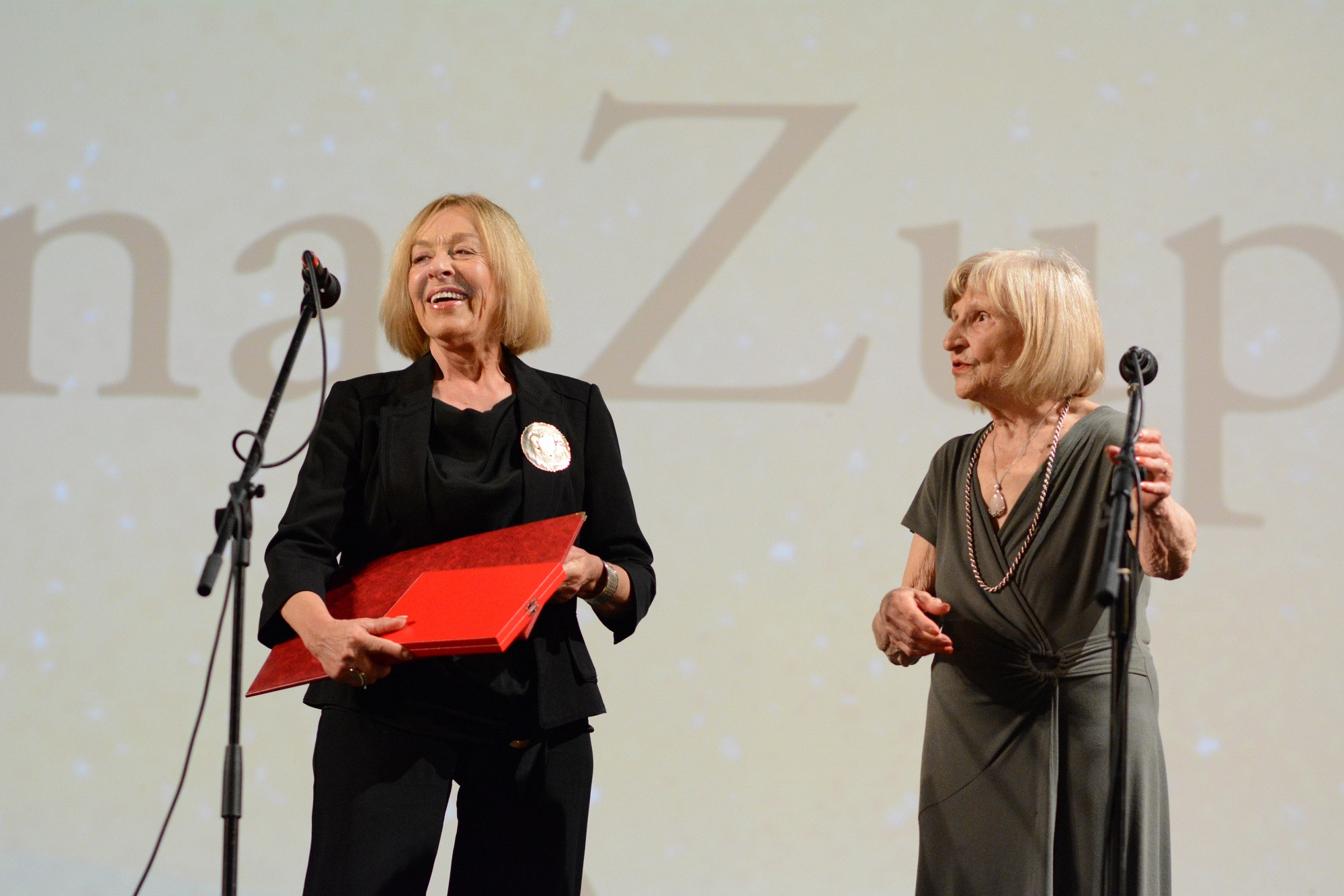 Milena Zupančić i Mira Banjac