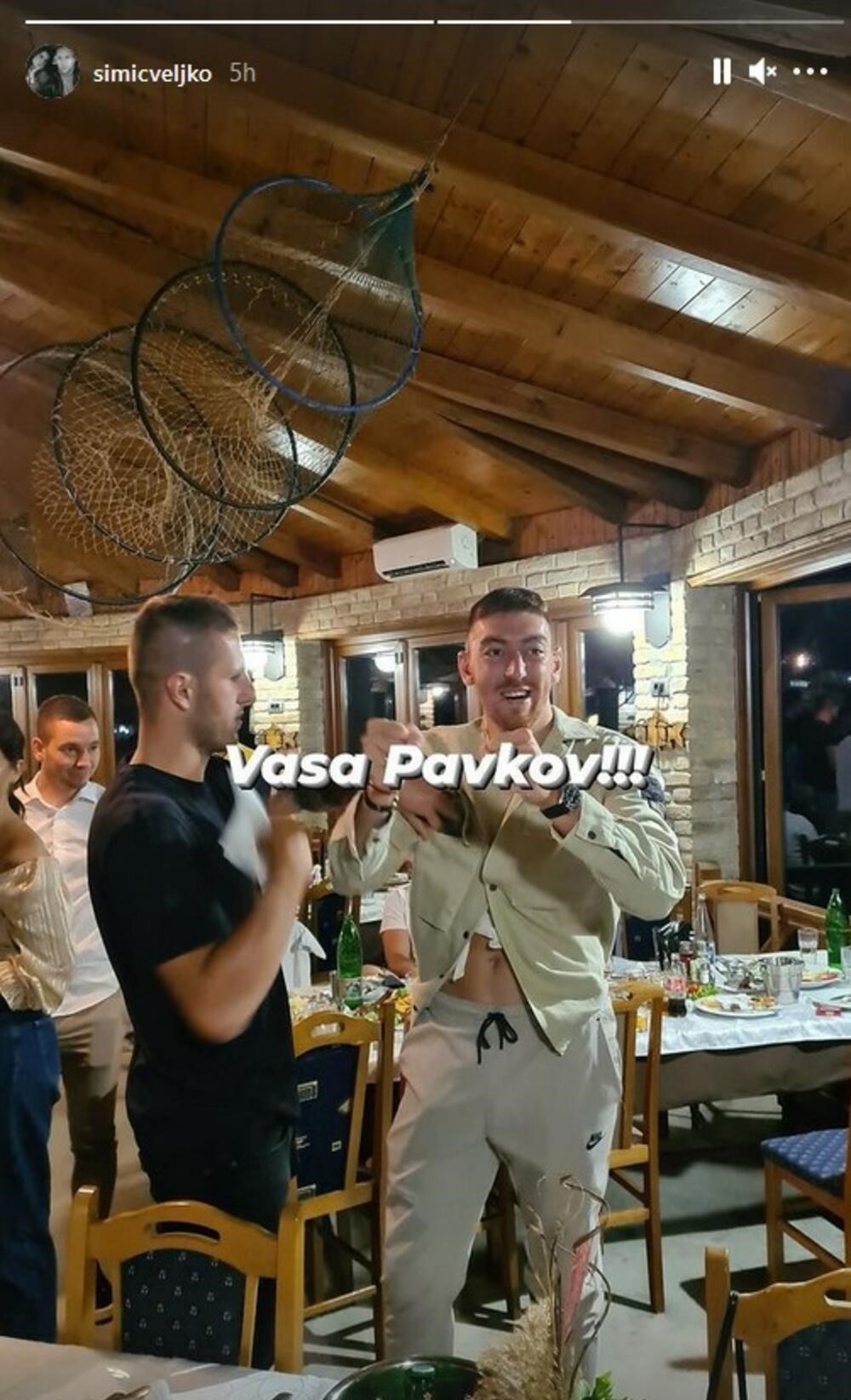 STIGLE RODE: Milan Pavkov dobio sina Vasilija (FOTO) 1 Veljko Simic objava