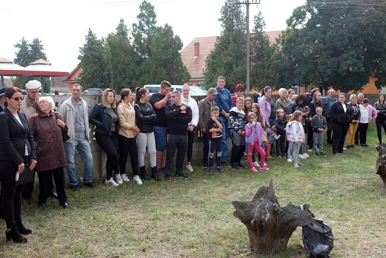 ISTORIJSKI ČAS U SREMSKOJ RAČI: Otkriven spomenik slovačkom dobrovoljcu u srpskoj vojsci iz Srpsko-turskog rata 16 13 sp