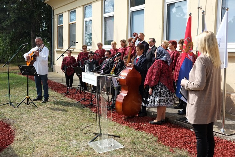 ISTORIJSKI ČAS U SREMSKOJ RAČI: Otkriven spomenik slovačkom dobrovoljcu u srpskoj vojsci iz Srpsko-turskog rata 19 20 sp