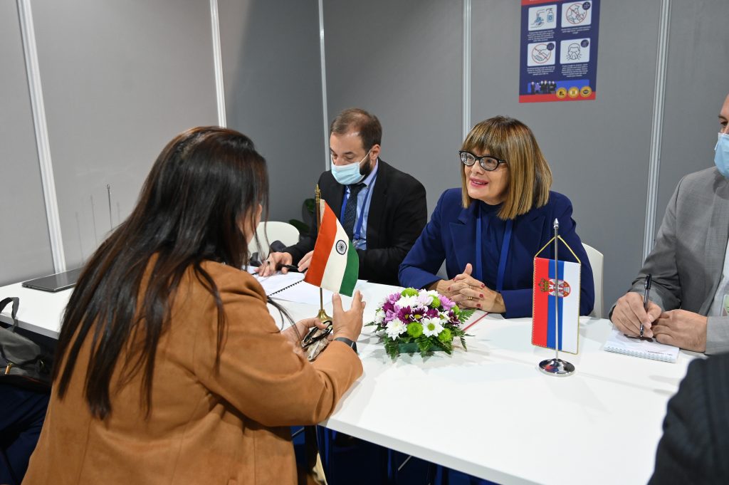 Maja Gojković 4