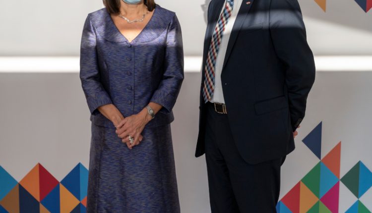 Un 2021 7