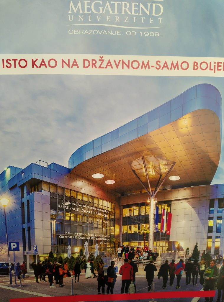 TOKOM PREDSTOJEĆEG VIKENDA: Vakcinalni punkt u zgradi Megatrend univerziteta 1 megatrend 2