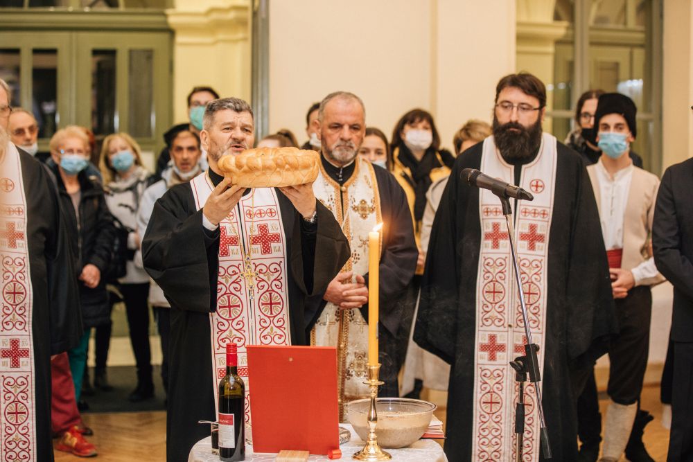 Doček 7530: Novosađani na "Slavi" u Kulturnoj stanici Eđšeg 1 2 S2A4874