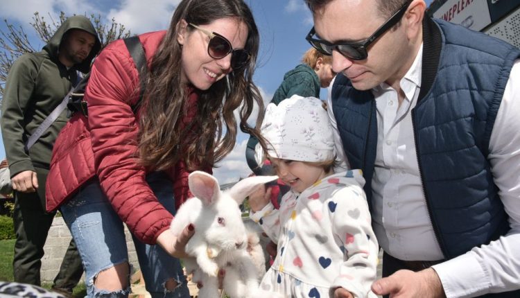6390