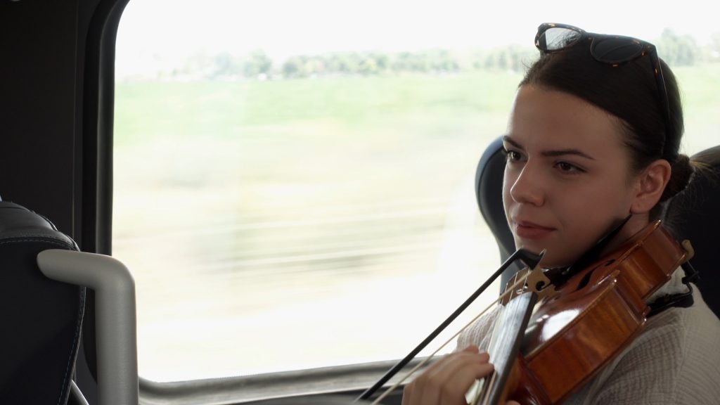 Muzicari u vozu 3