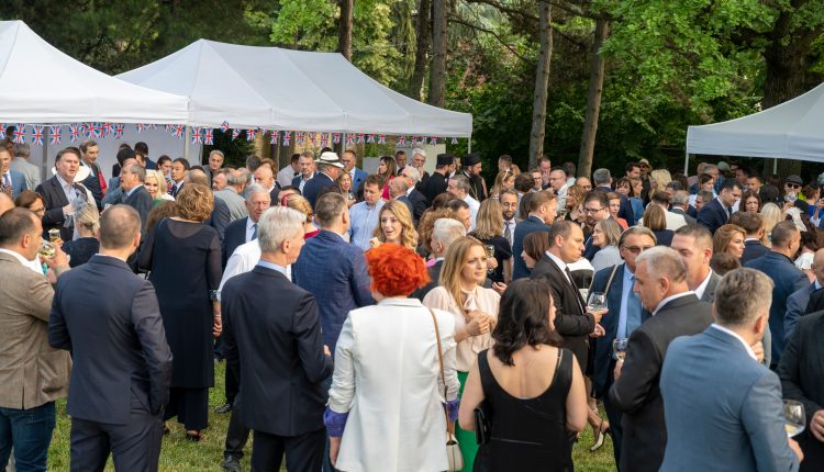 Rodjendan Kraljice 14