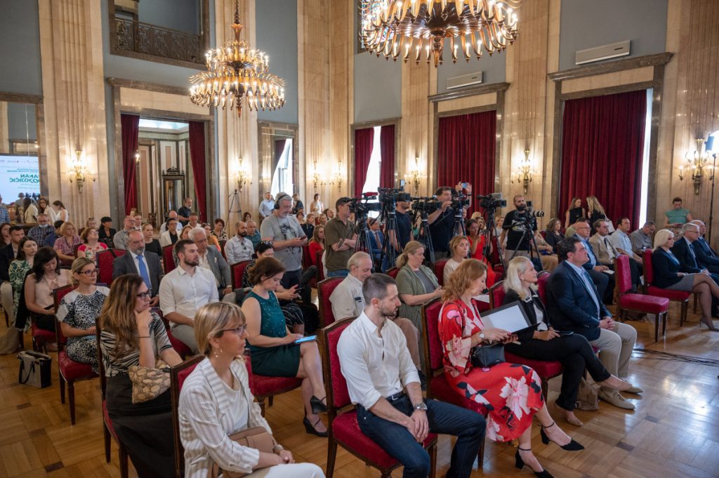 Održana konferencija SERBIA GOES GREEN: Zorana Mihajlović - Budućnost za Srbiju su zelena radna mesta i zelene investicije 6 SGG 2022 18
