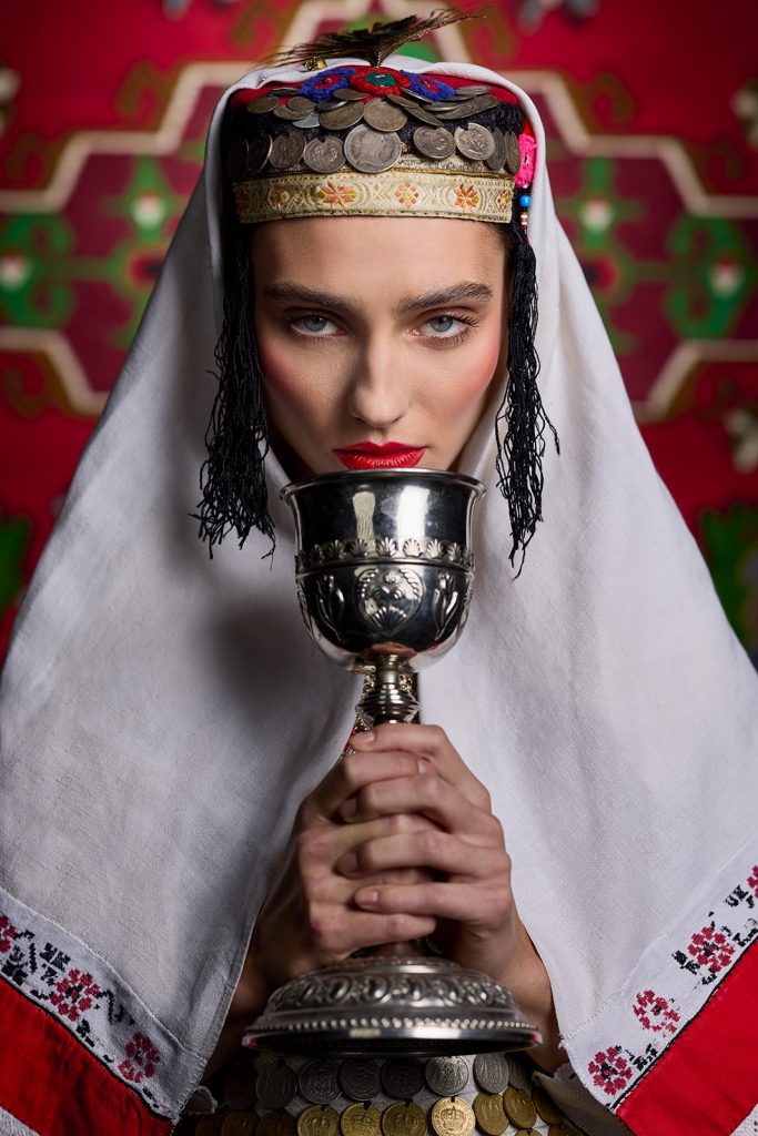 Nagrađivani srpski fotograf Pavel Surovi izlaže u Parizu 2 srpski fotograf pavel surovi foto isus iz nazareta