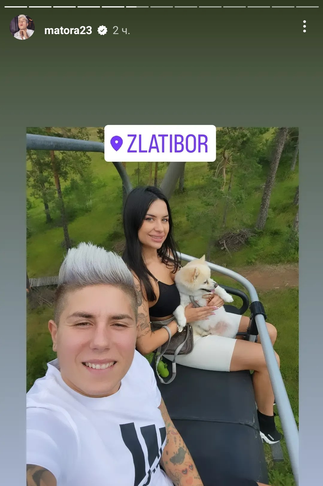 ODMOR NA PLANINI: Jovana Tomić Matora sa novom devojkom uživa na Zlatiboru (FOTO) 1 Jovana Tomic Matora sa devojkom 1
